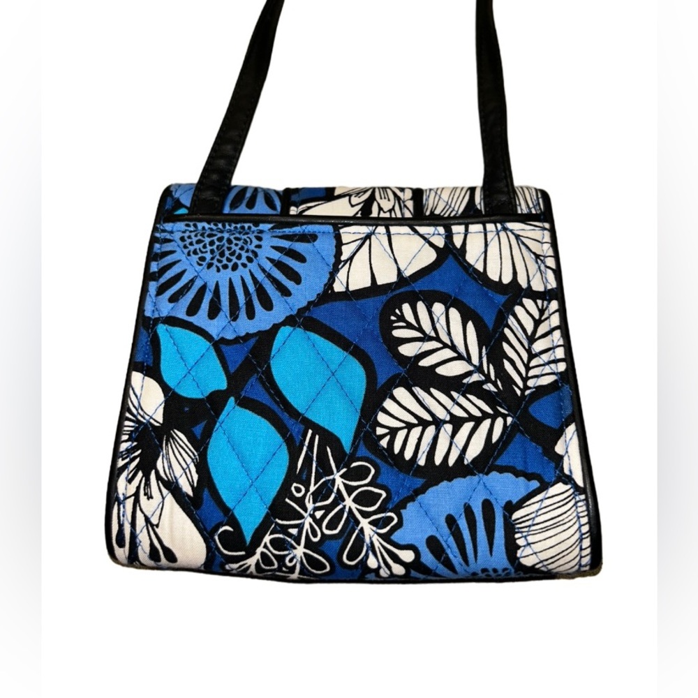🦋 GORGEOUS VERA BRADLEY CROSSBODY BAG/PURSE! - Picture 2 of 11